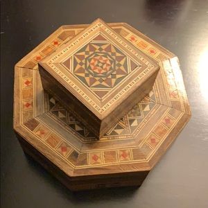 Jewelry boxes
